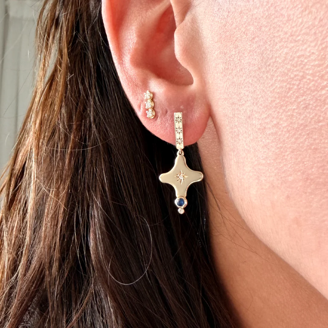 14K Gold Star-Shaped Earring with Diamonds & Sapphire - Image 4