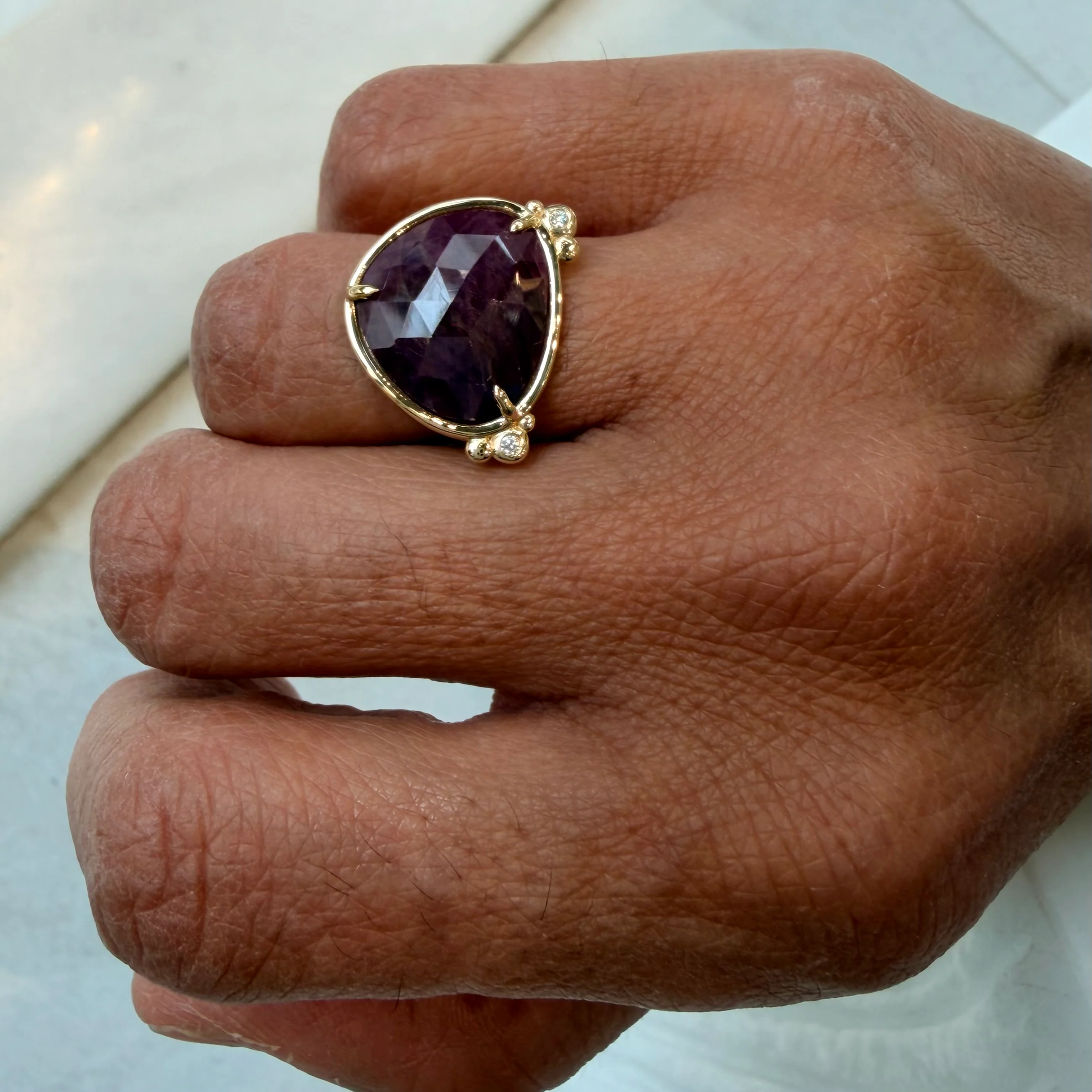 Pulse of Love – 14K Gold Ring with Ruby & Diamonds - Image 4