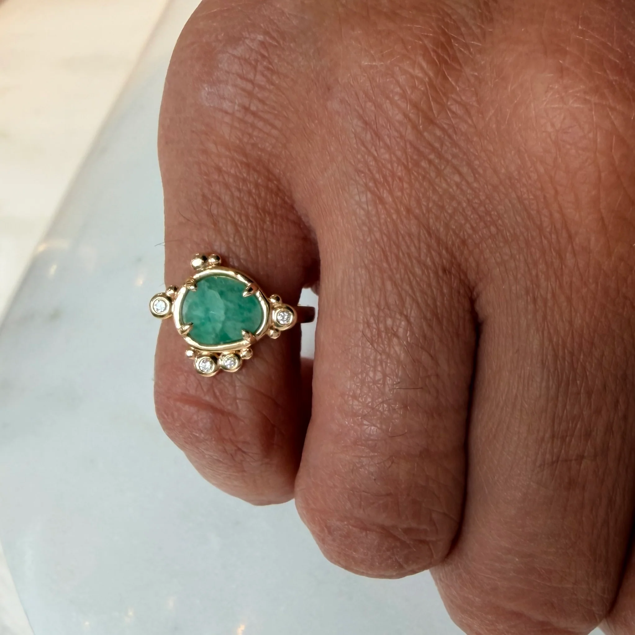 Dreamlight – 14K Gold Ring with Emerald & Diamonds - Image 2
