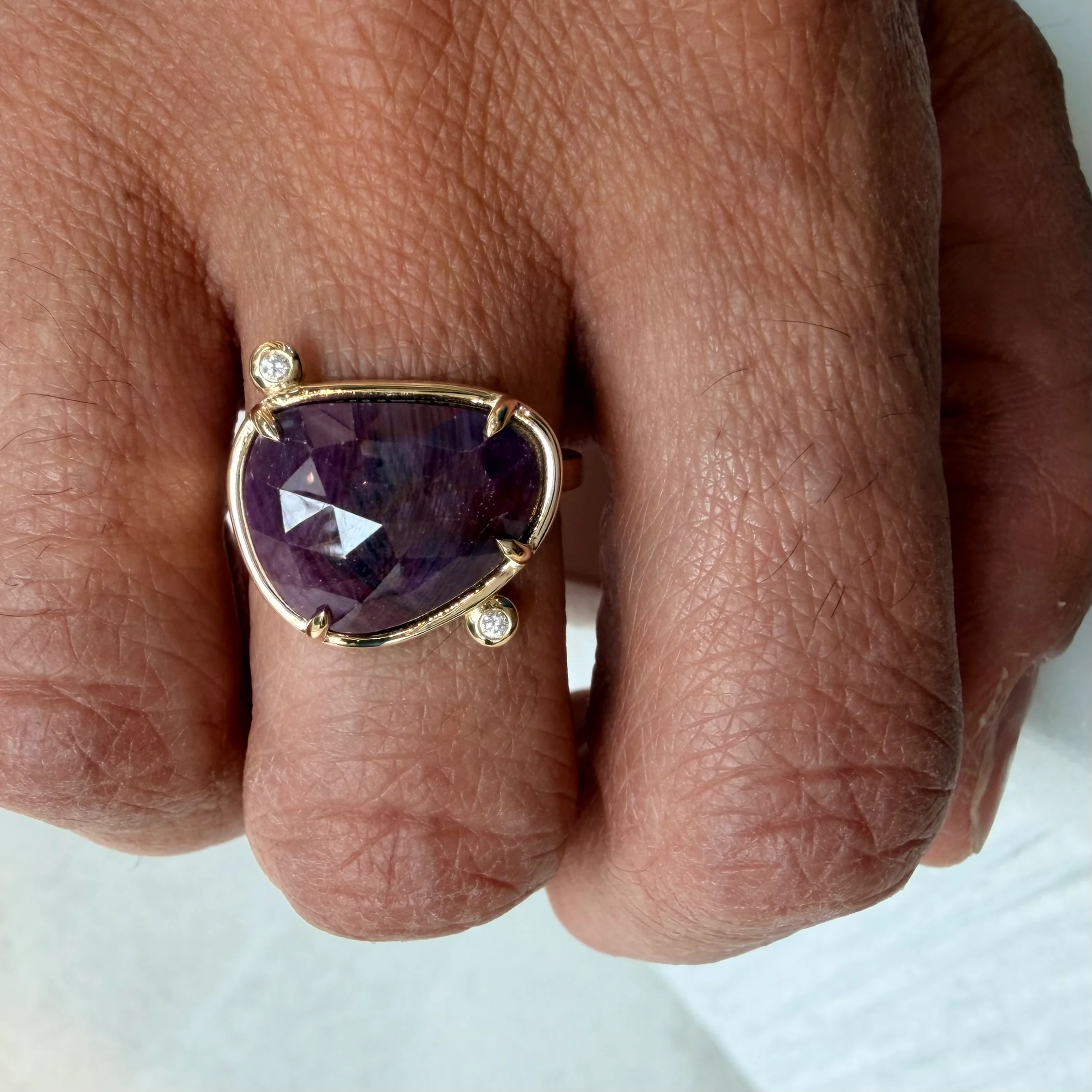 Red Velvet Kiss– 14K Gold Ring with Ruby & Diamonds - Image 2