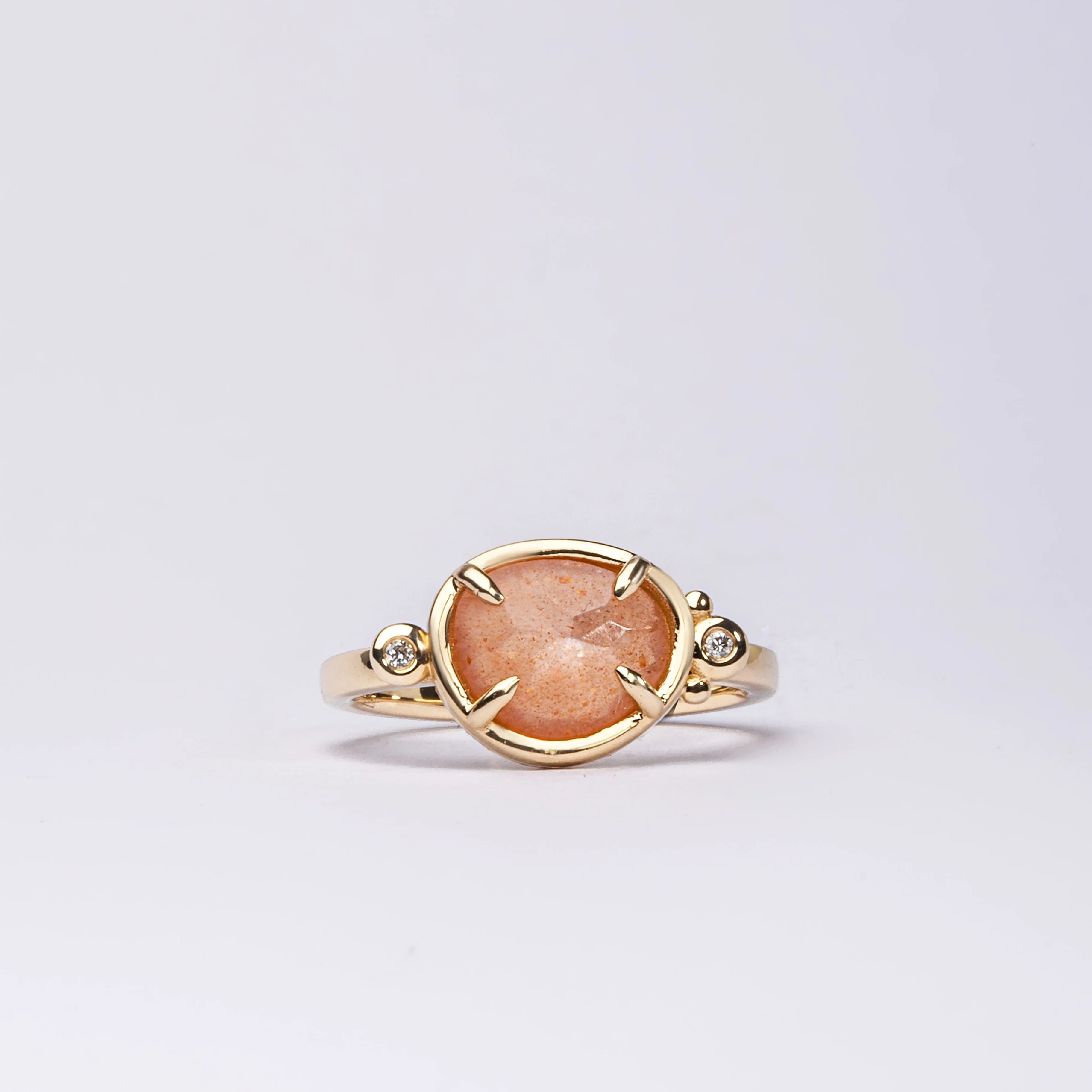 Nocturne – 14K Gold Ring with Moonstone & Diamonds - Image 3