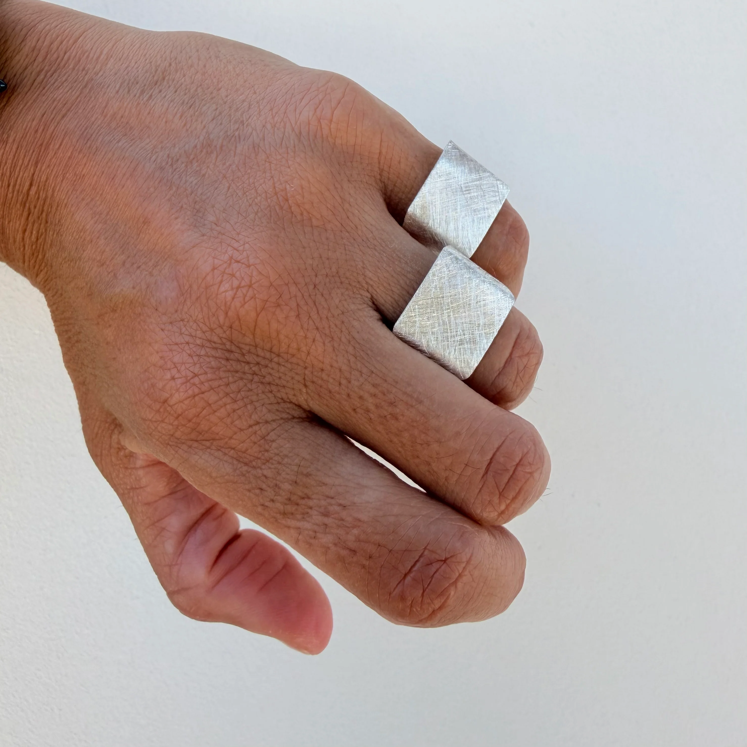 Short Cube Ring - Image 2